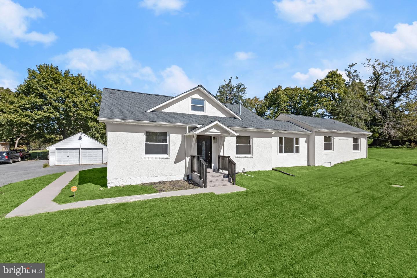 10828 Liberty Rd — photo