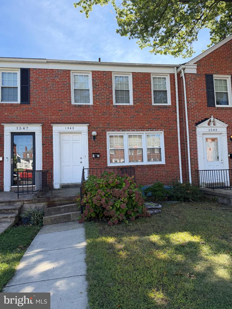 1545 Doxbury Rd — photo