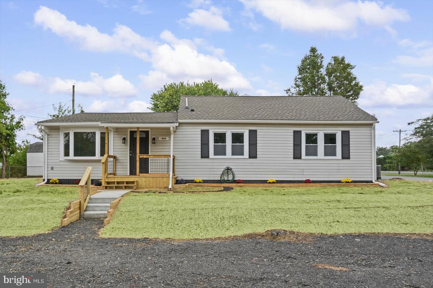 1 Beacon Road, Middle River, MD 21220 — photo 2