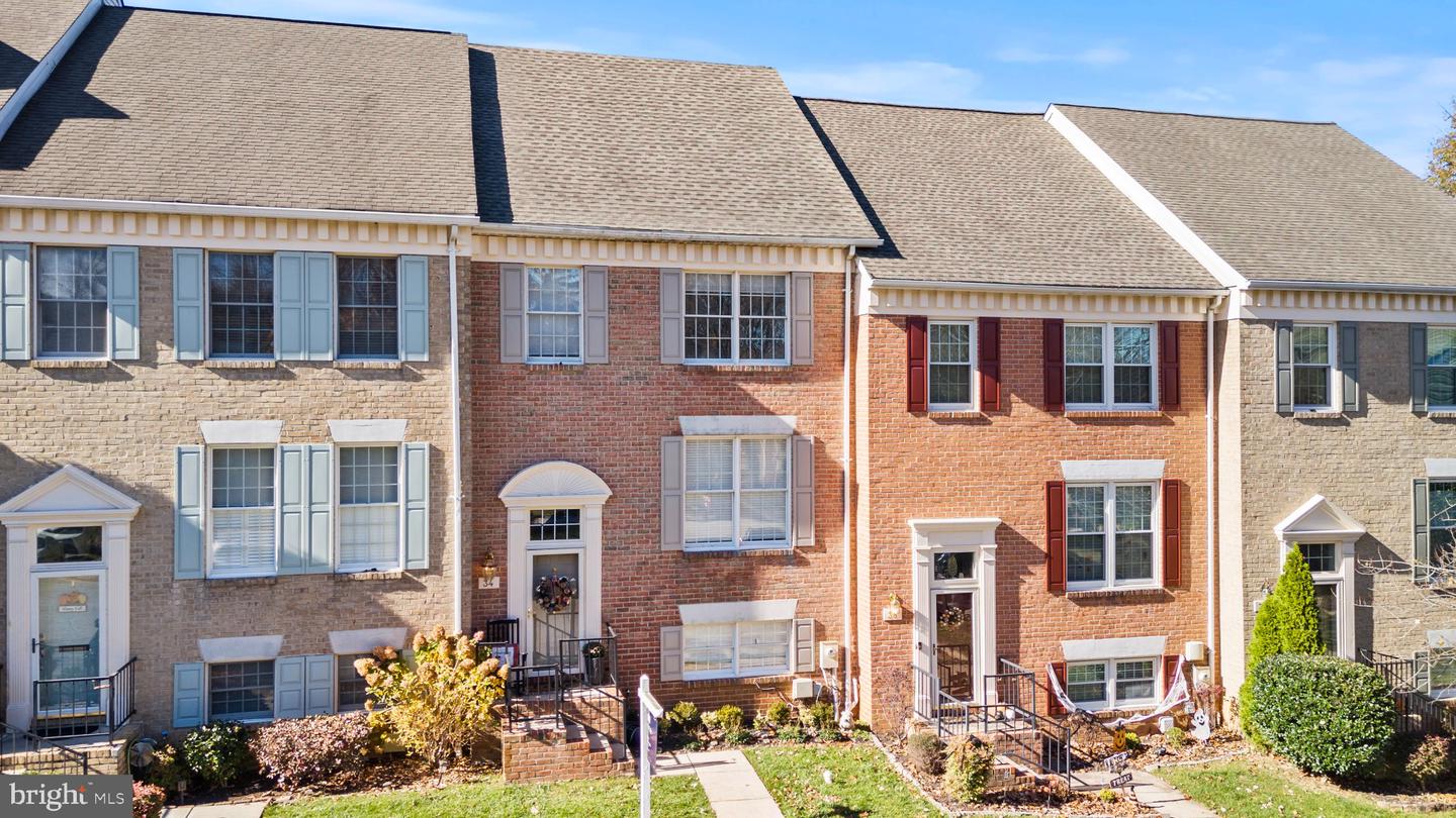 34 Alderman Ct — photo