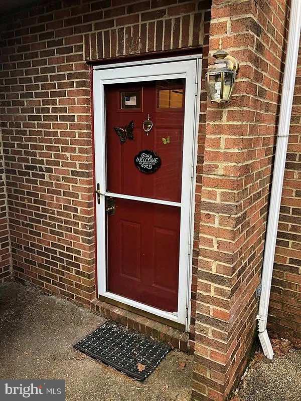 45 Tallow Ct #4-6F — photo