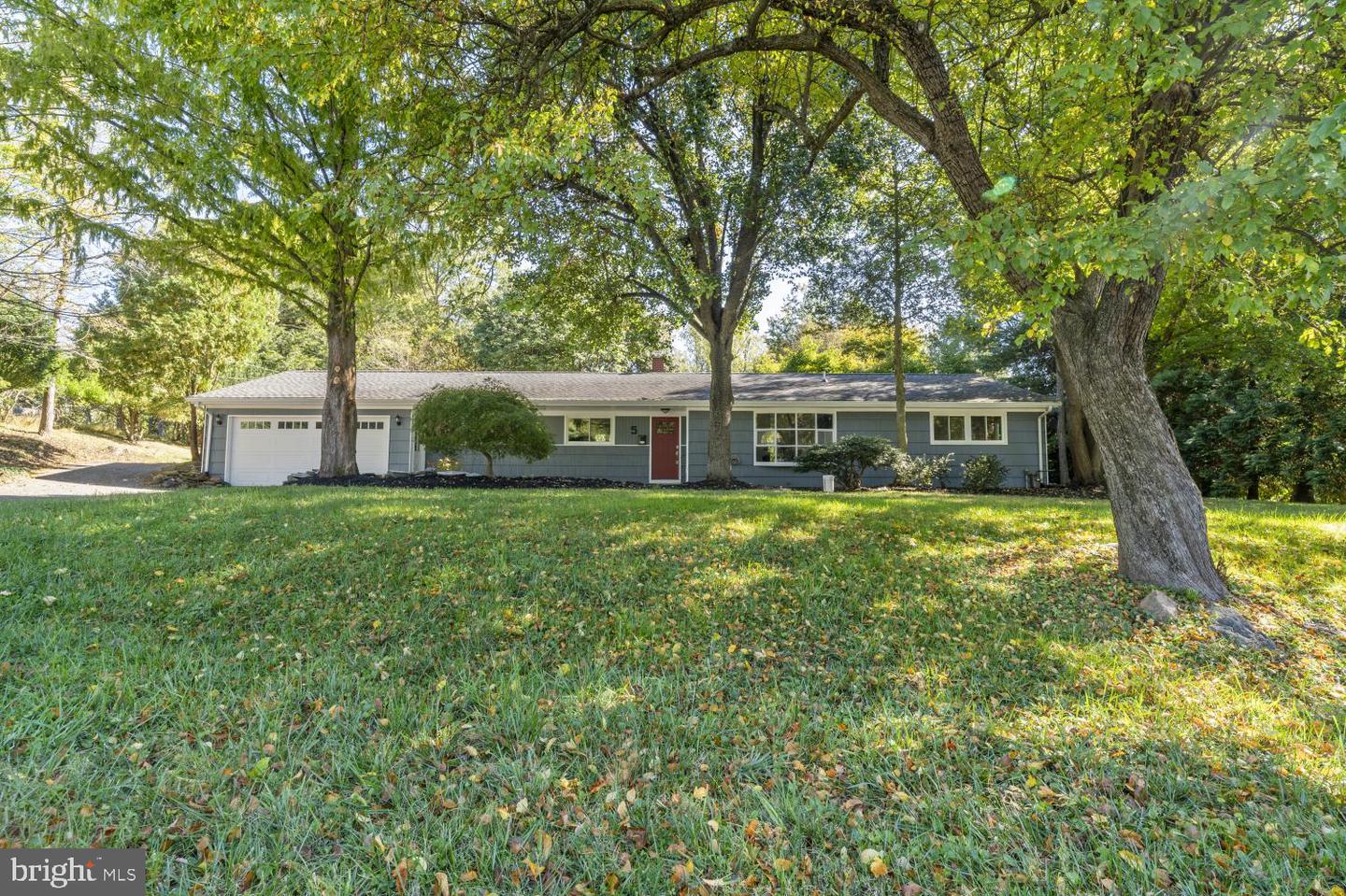 5 Sunnydale Way — photo