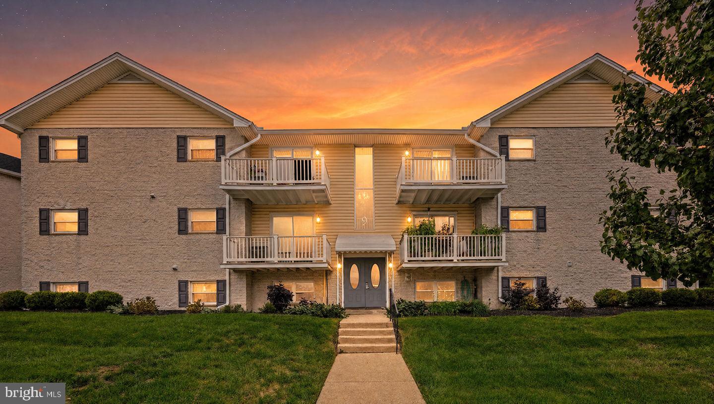 9 Warren Lodge Ct #1-a — photo