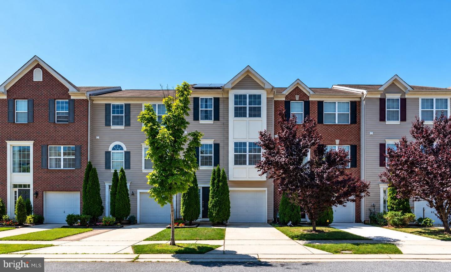 8424 Stansbury Lake Dr — photo