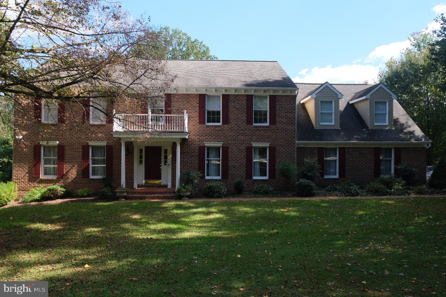 57 Montvieu Ct — photo