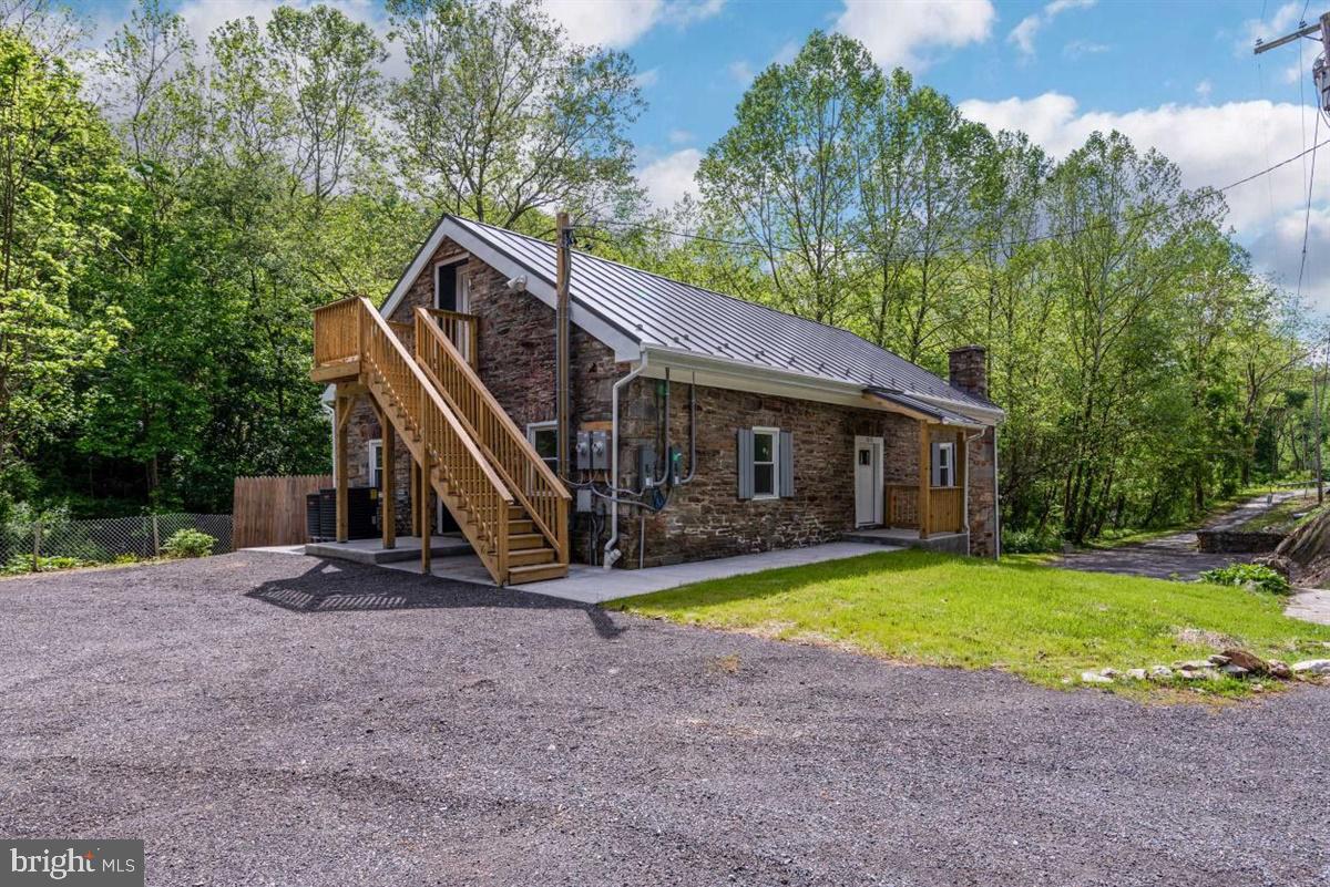 15213 Falls Road #UPPER, Butler, MD 21023