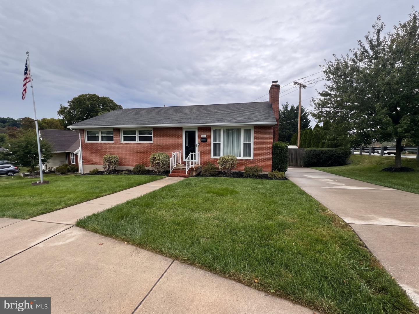 163 Othoridge Rd — photo