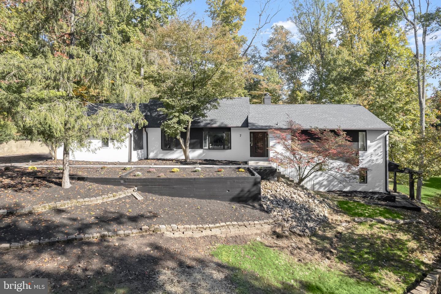 7 Bridlewood Ct — photo