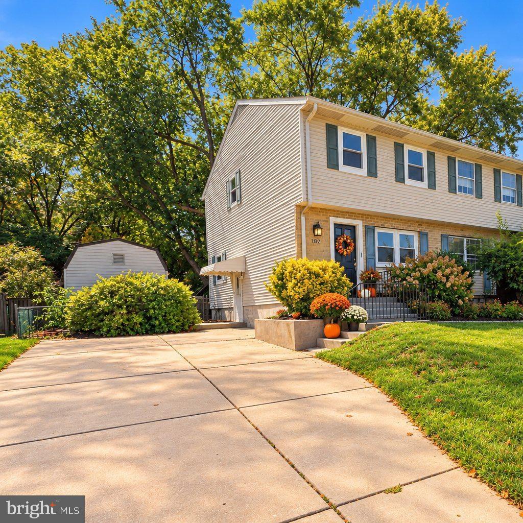 4323 Slater Ave — photo