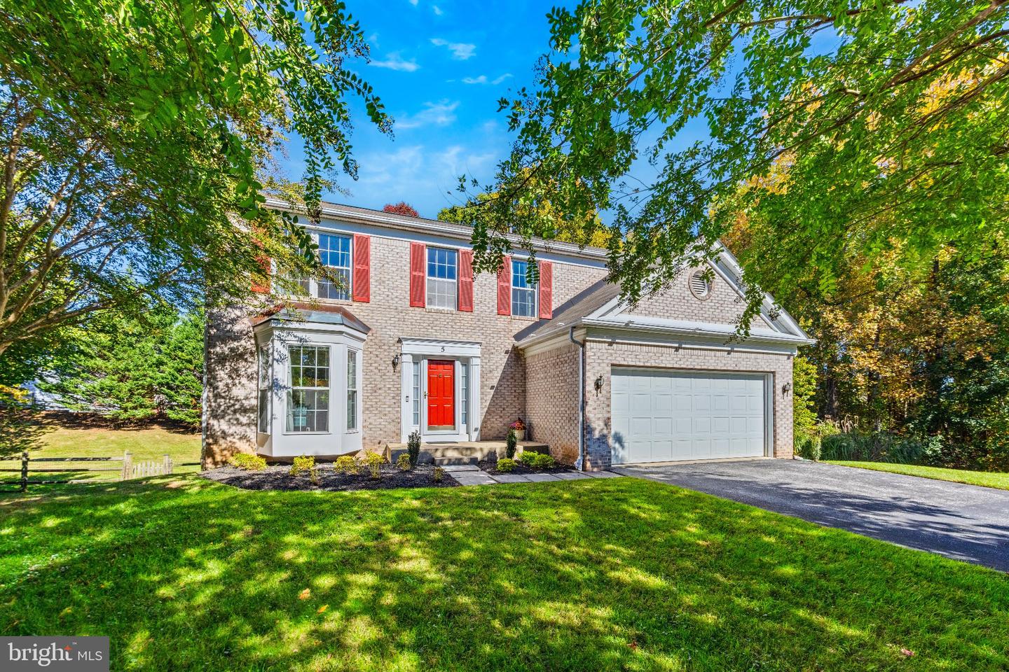 5 Canter Ct — photo