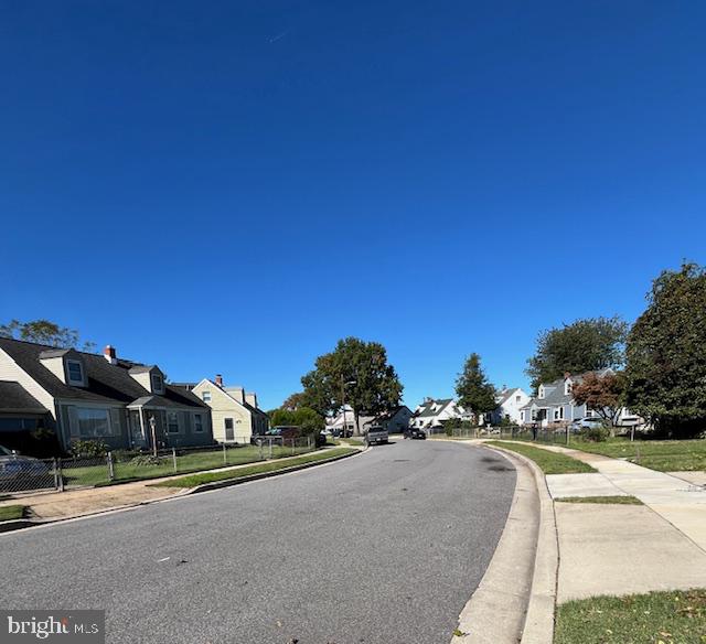 8228 Watersedge Rd — photo