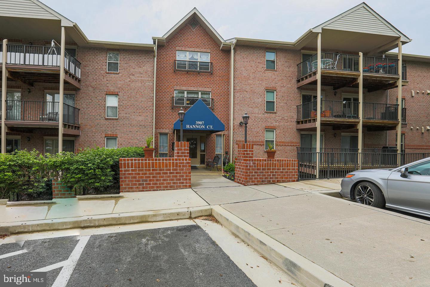 3907 Hannon Ct #1F — photo