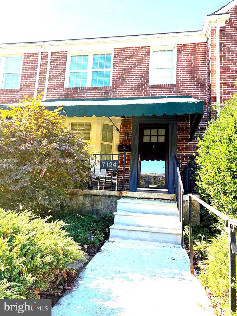 7124 Heathfield Rd — photo