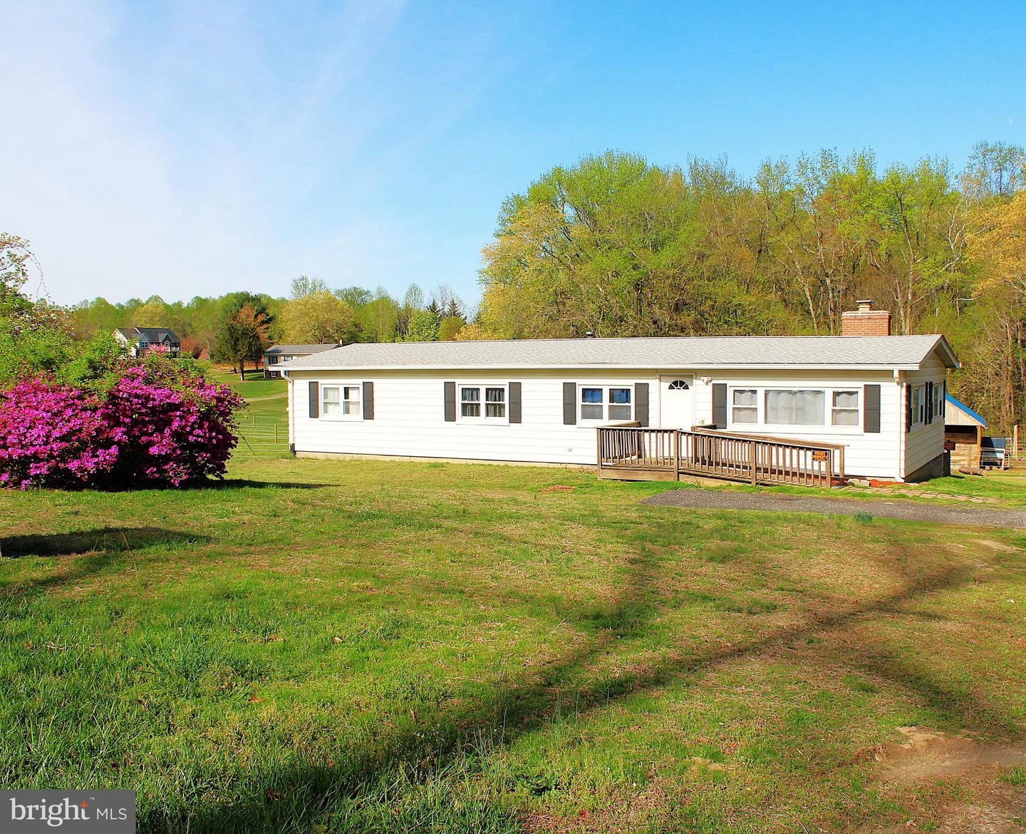 3730 Hunting Creek Rd — photo