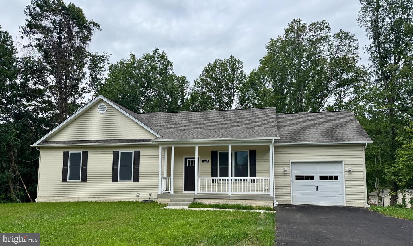 1362 Solomons Island Rd — photo