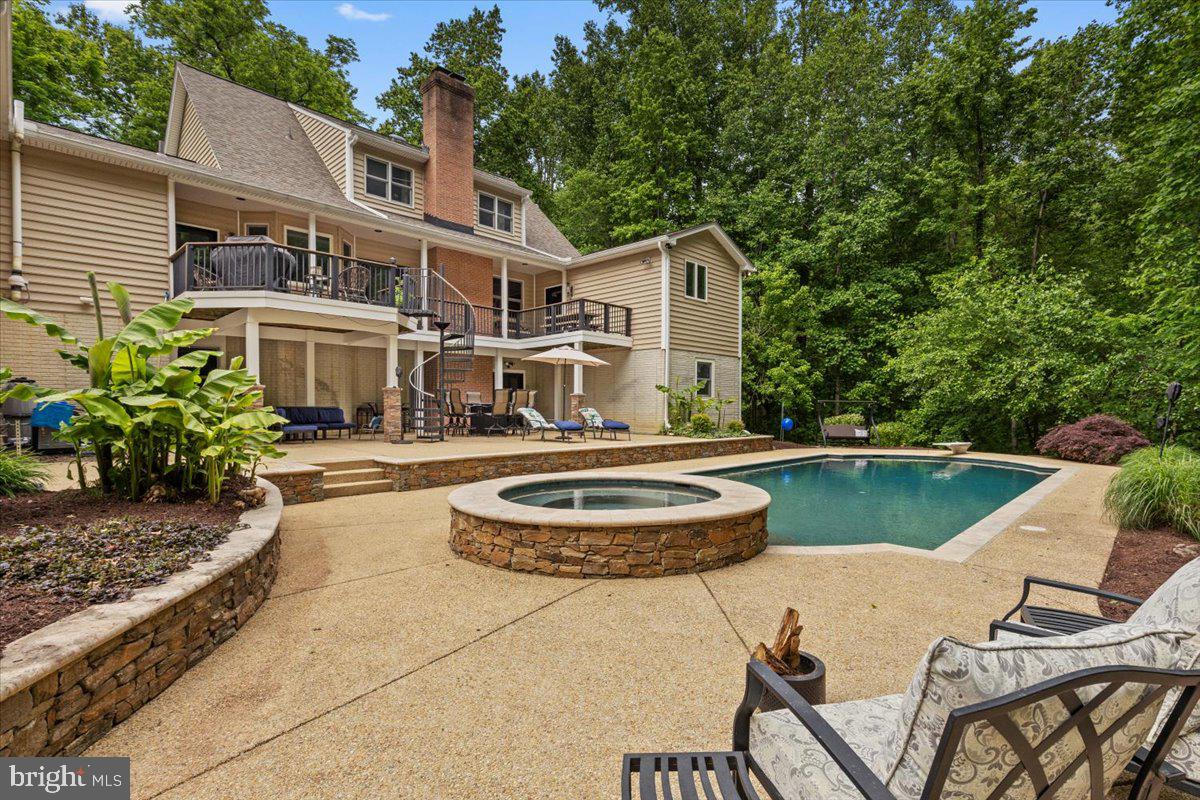 7847 N Flint Hill Rd — photo