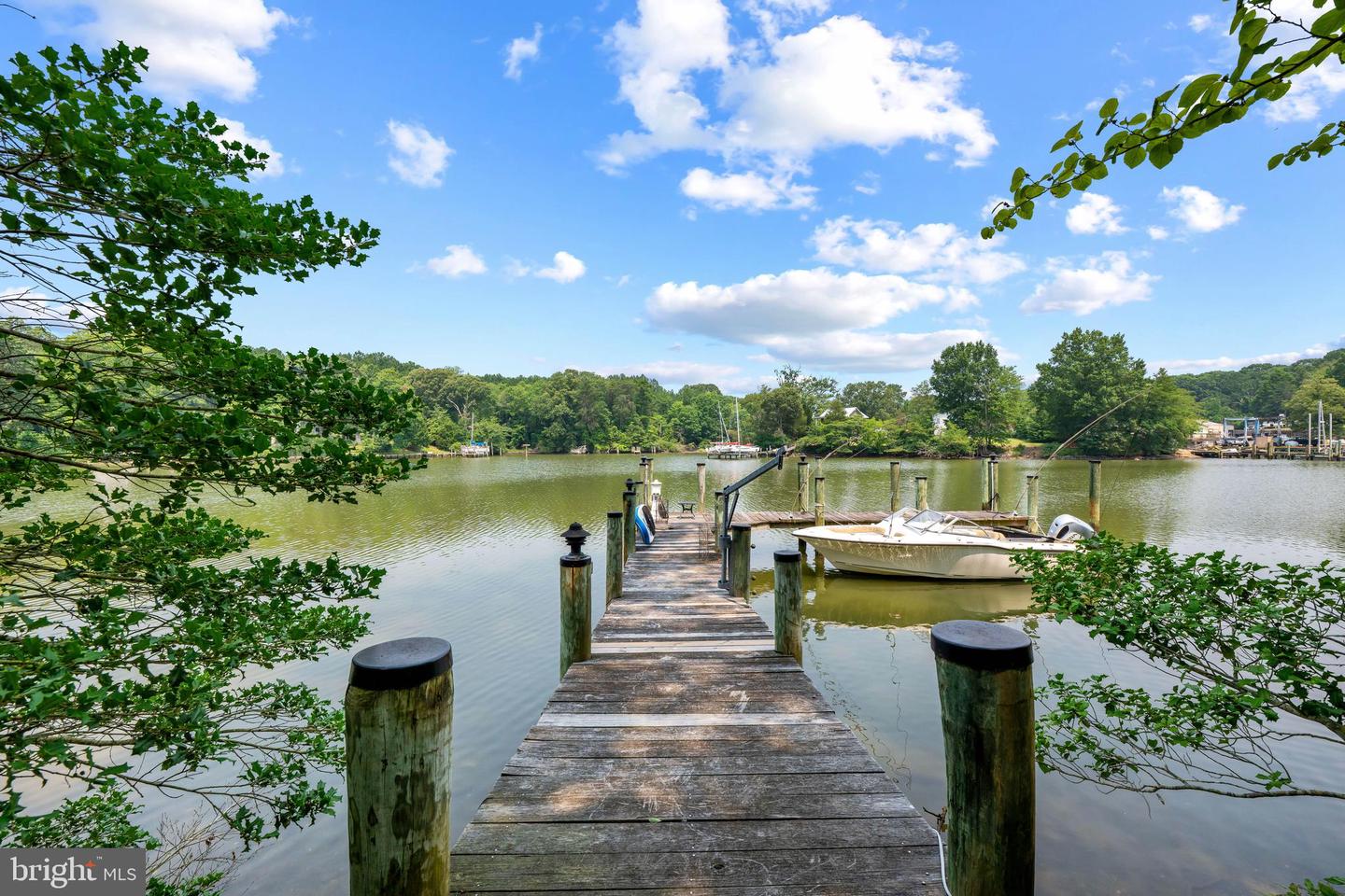 545 Swaggers Point Rd — photo