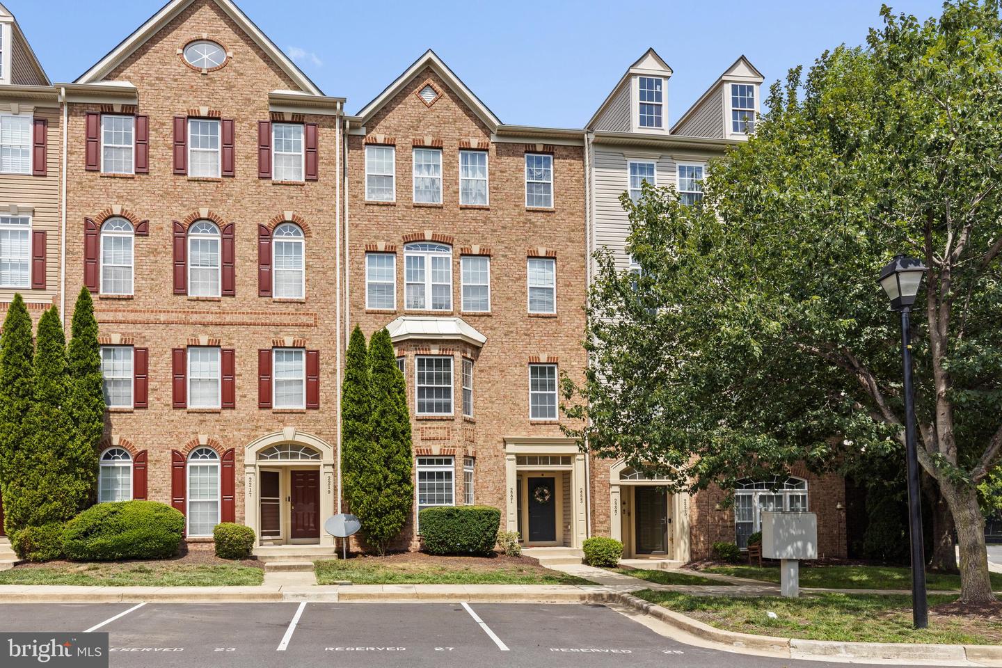 2221 Ivy Ln #G-9 — photo