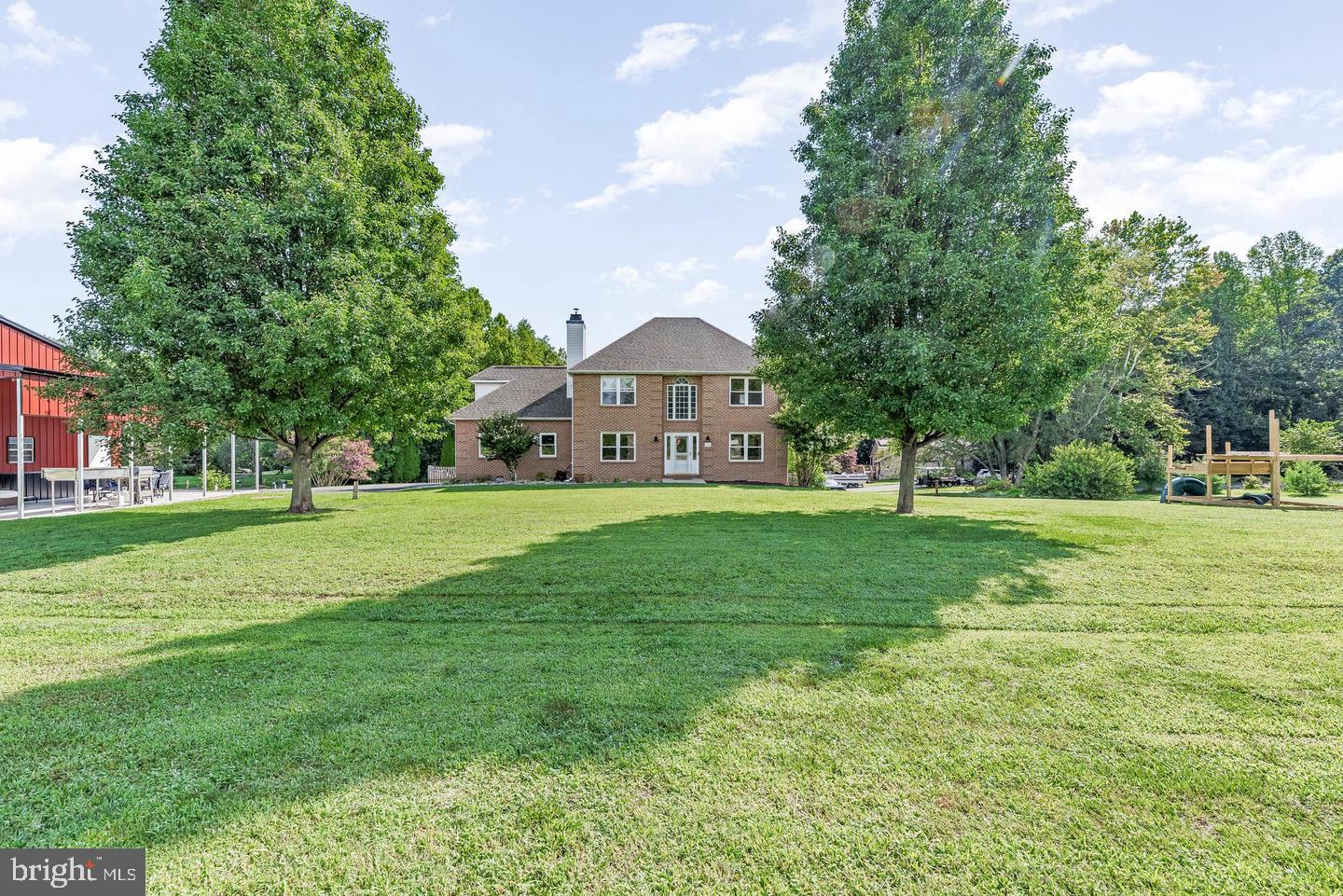 1601 Meadow Oaks Ln — photo