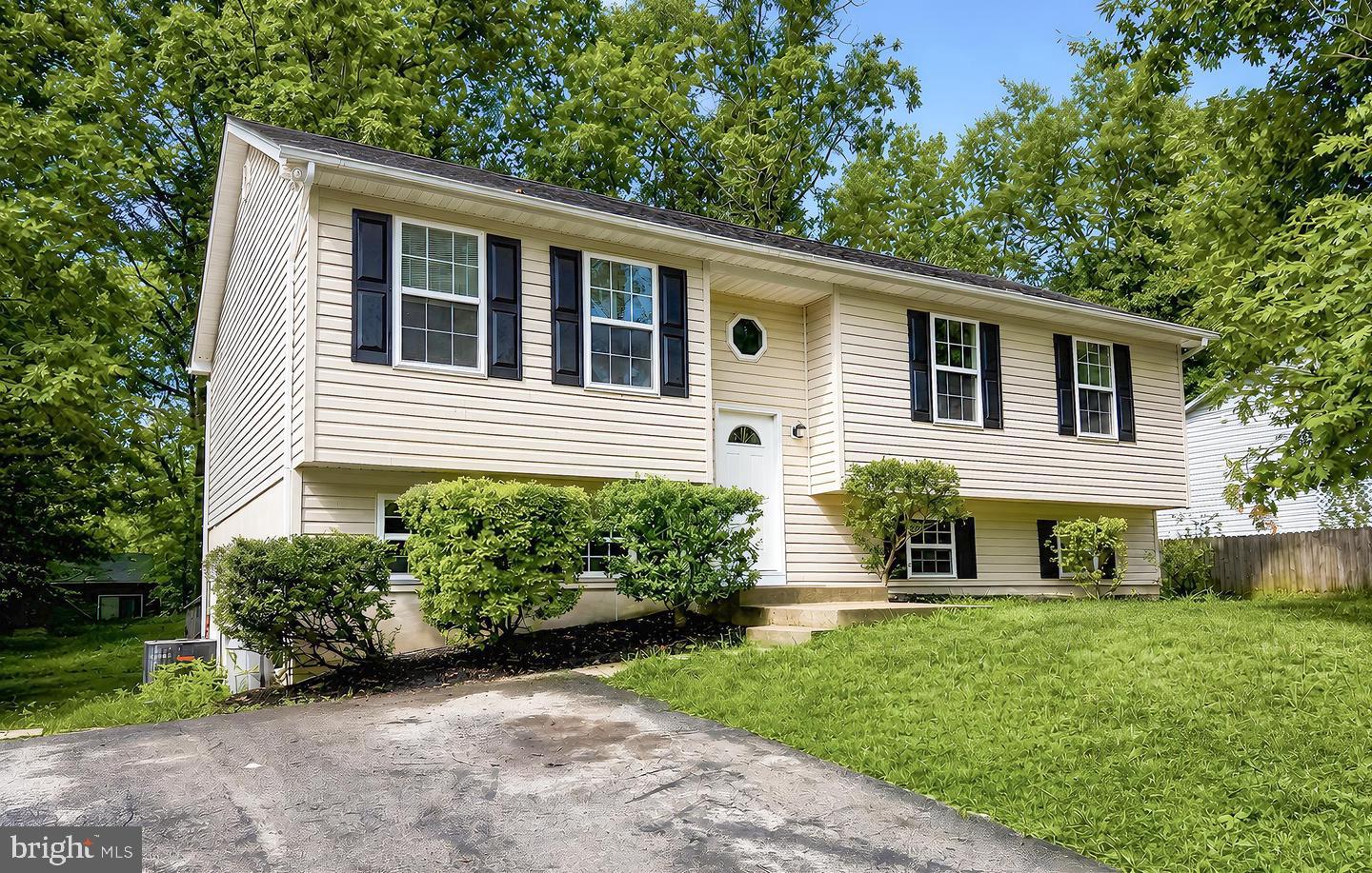 673 Running Fox Rd — photo