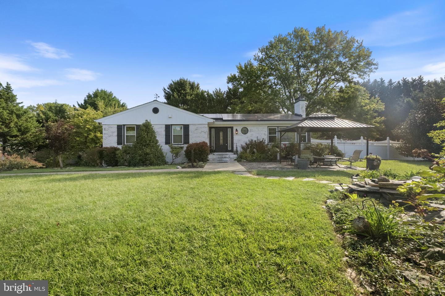 11140 Little Cove Point Rd — photo