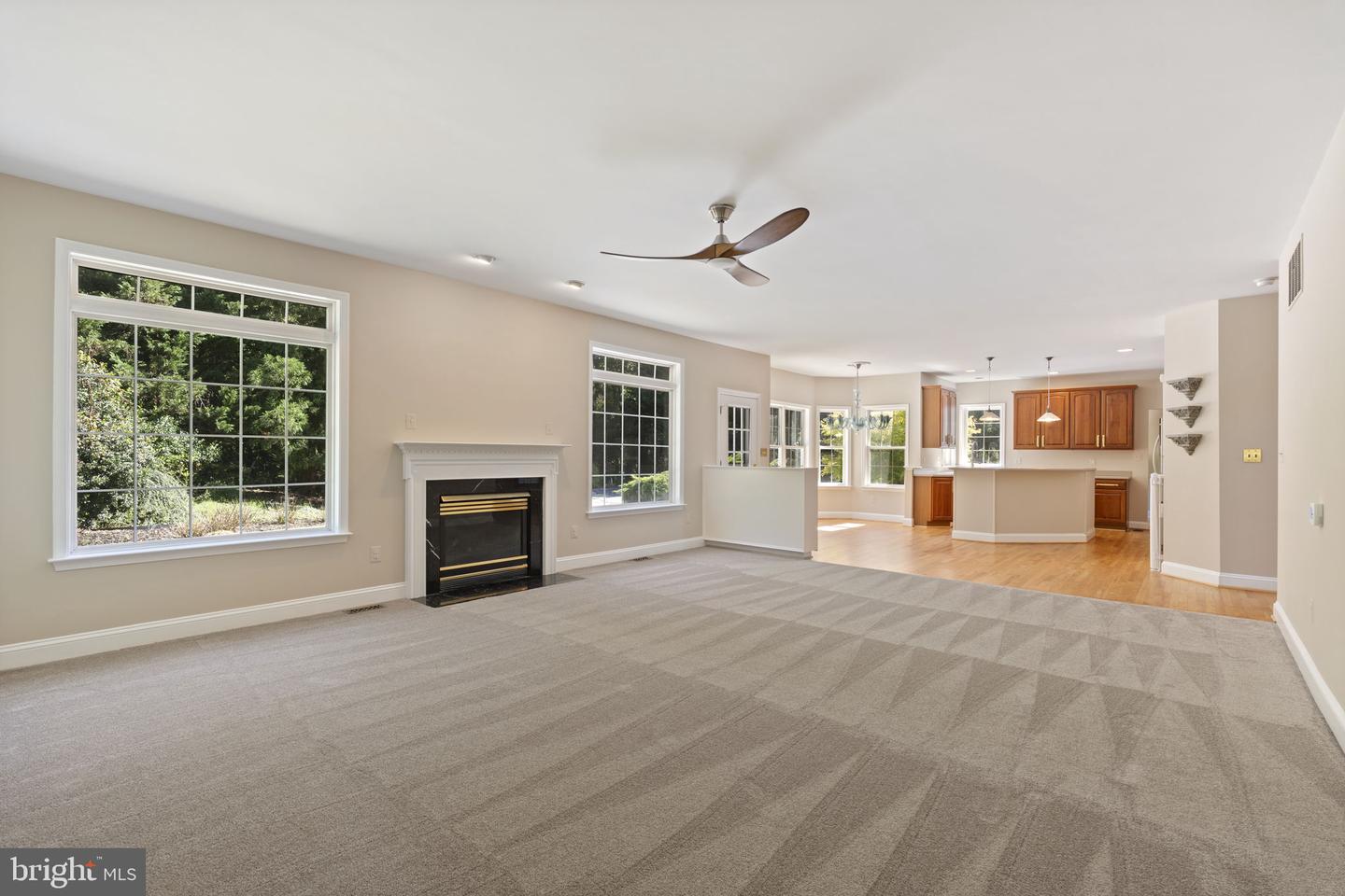 5620 Calvin Ct — photo