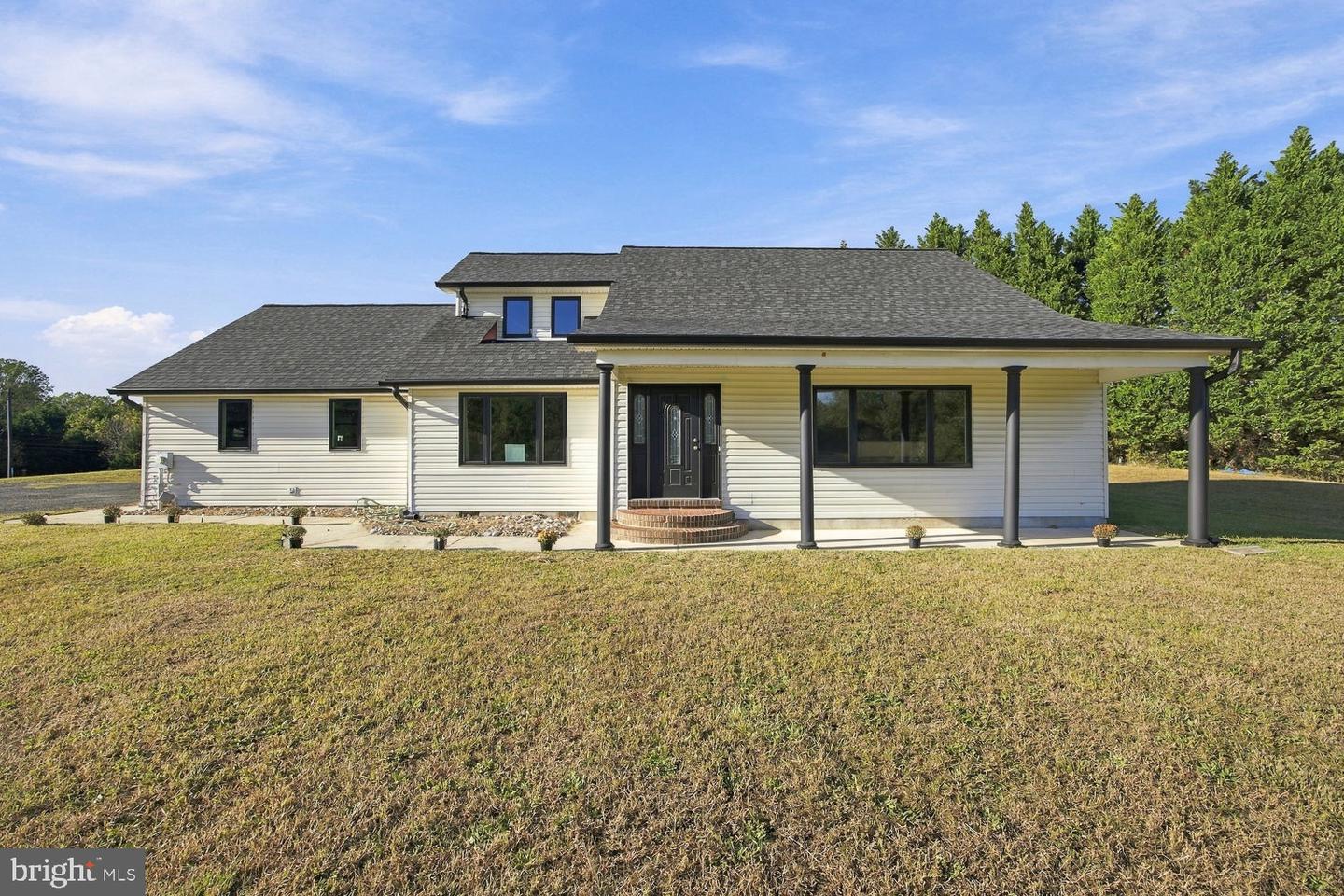 3781 Red Berry Dr — photo