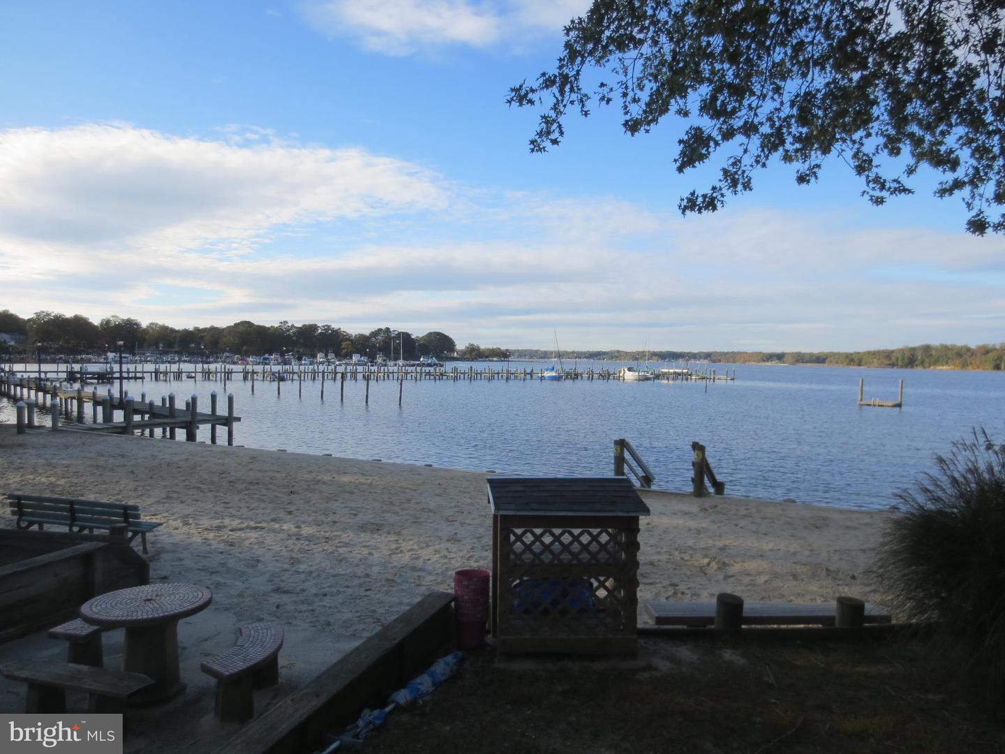 21 Hacks Point Rd — photo