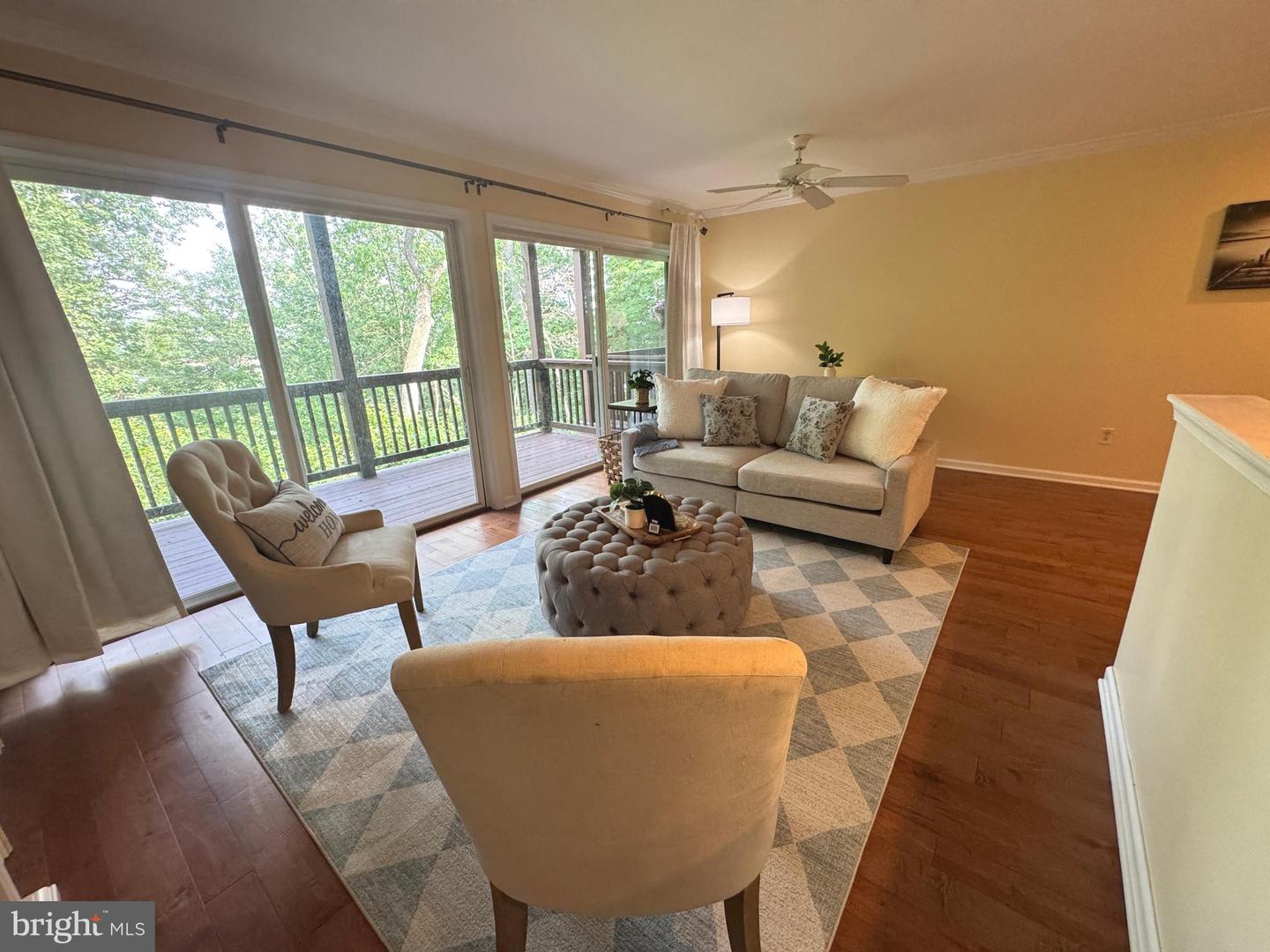 113 NE Isle Dr — photo