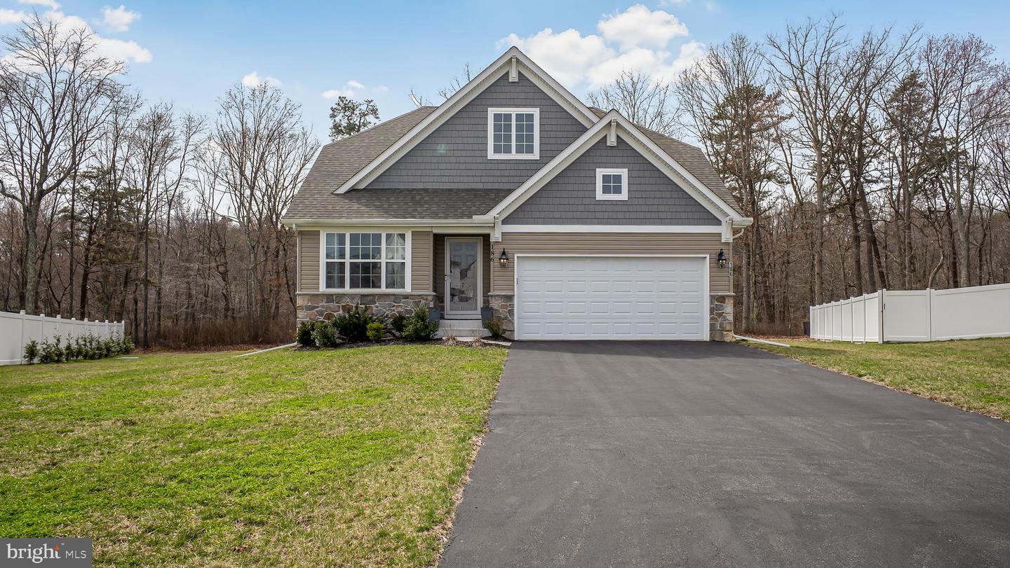 186 Colorado Ct — photo