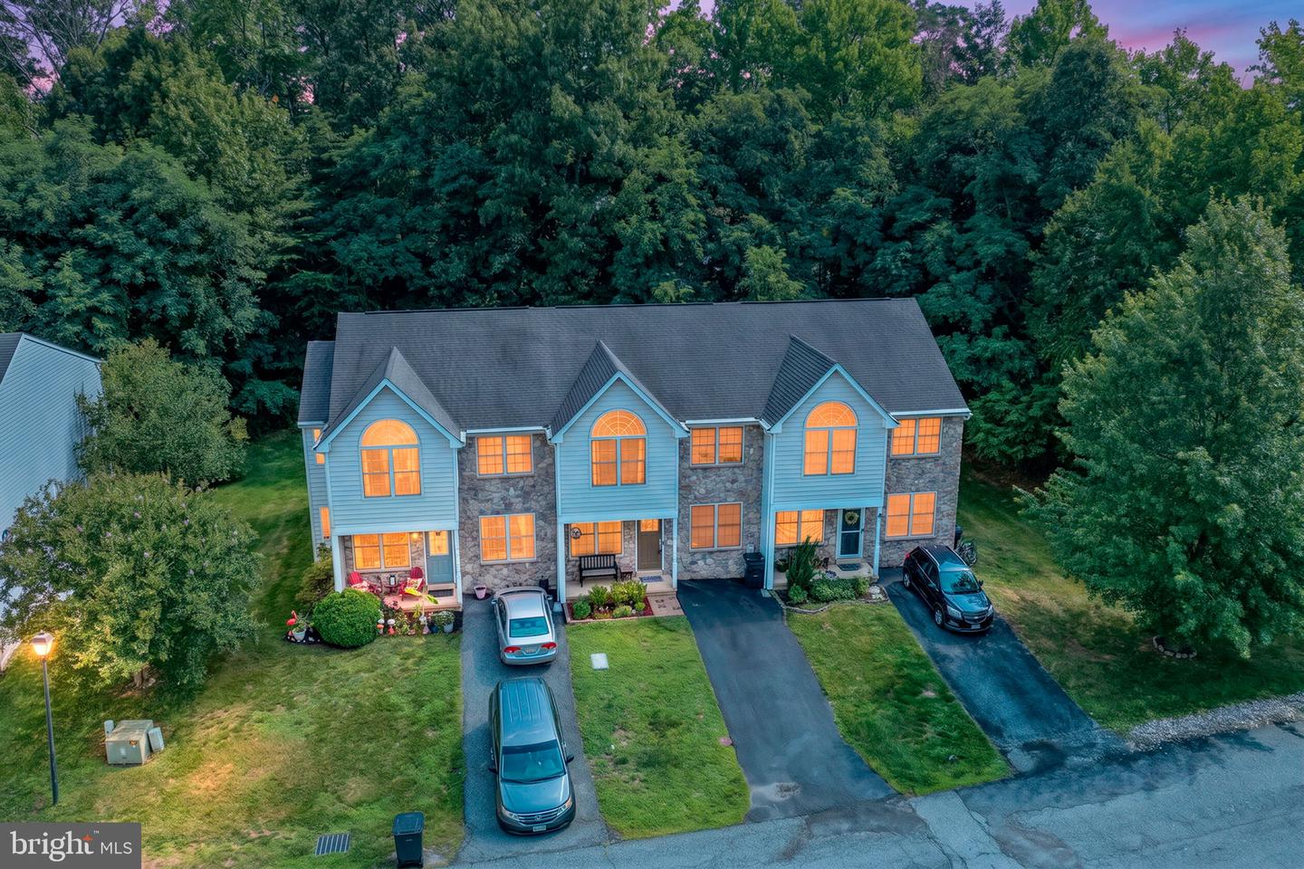 15 Guilford Ct — photo