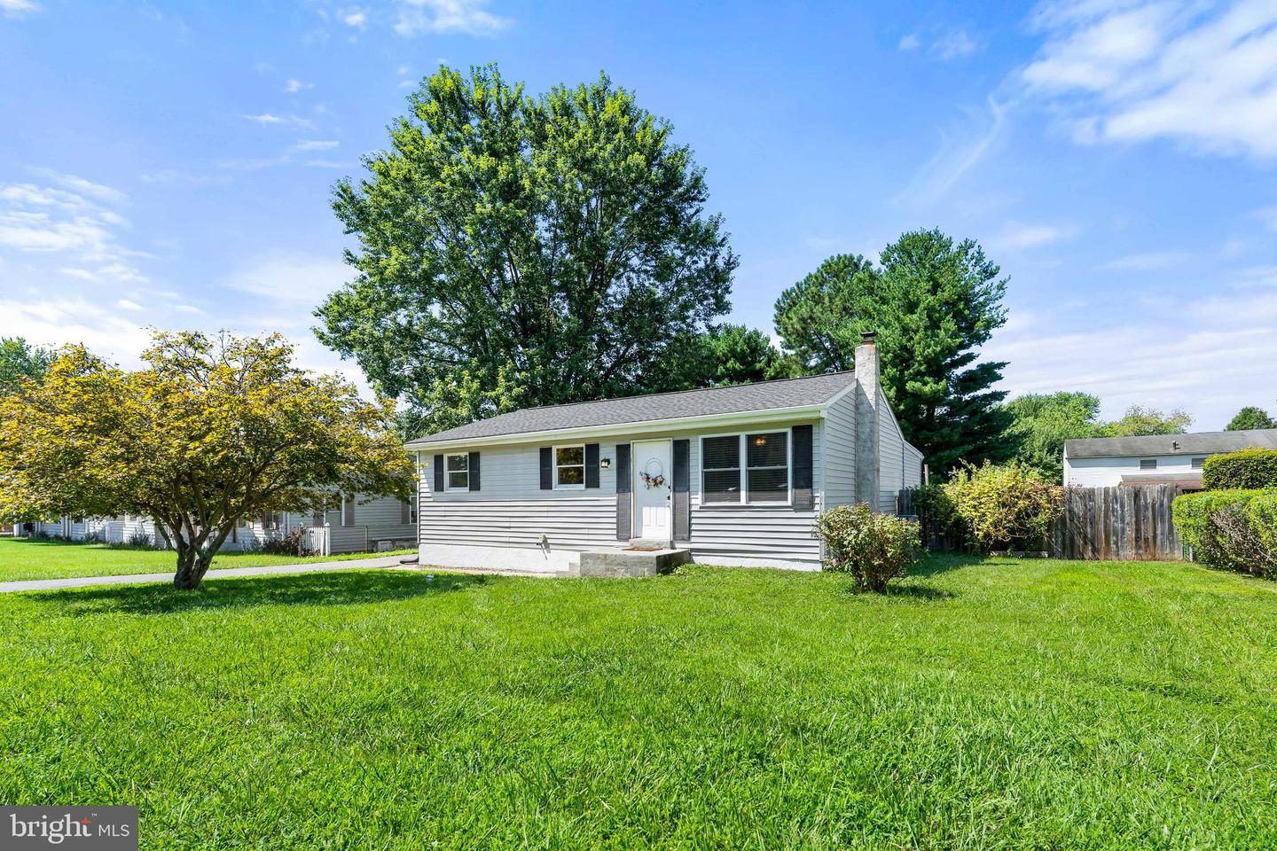 113 Bywood Rd — photo