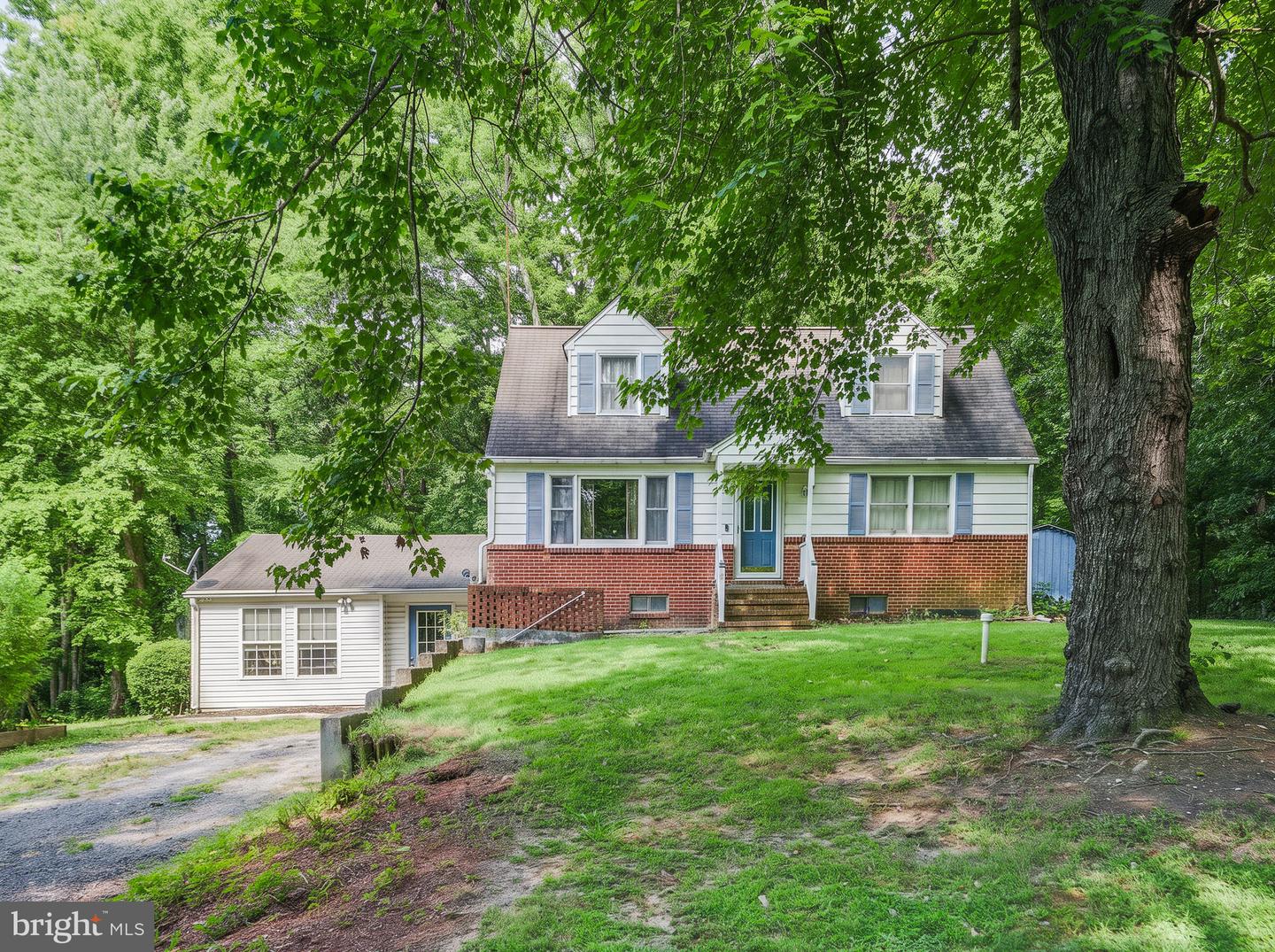 26 Honeysuckle Ln — photo