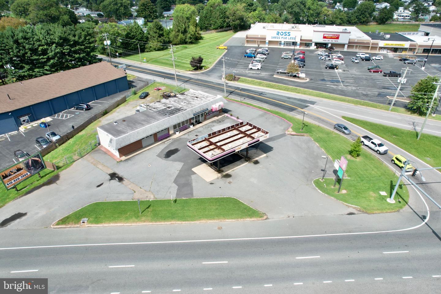 703 E Pulaski Hwy — photo