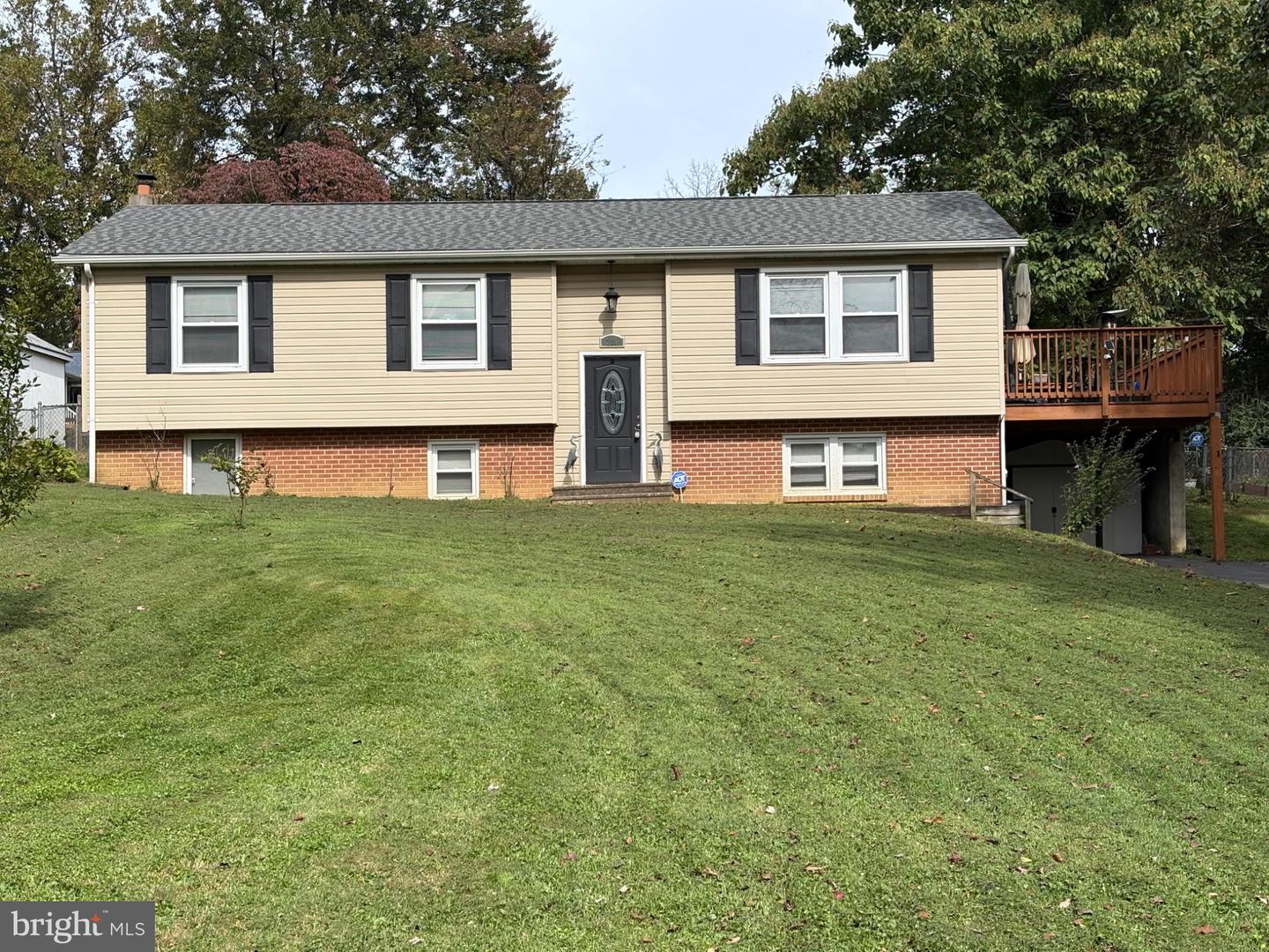 200 Rowlandsville Rd — photo