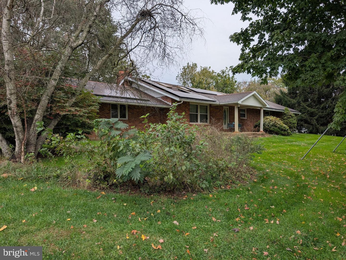 54 Pear Tree Ln — photo