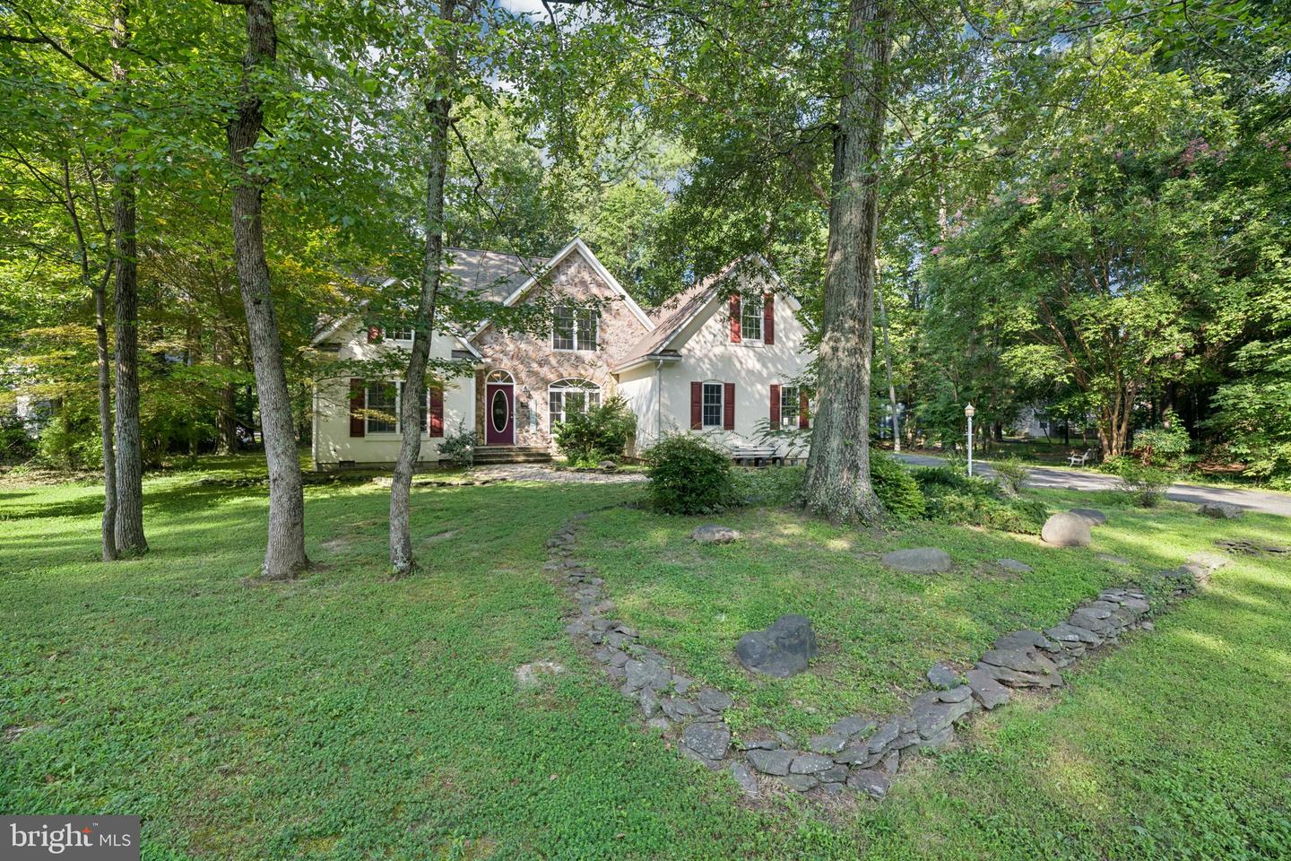 14715 Jennifer Ct — photo