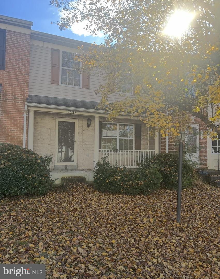 2529 Bolinbrook Ct — photo
