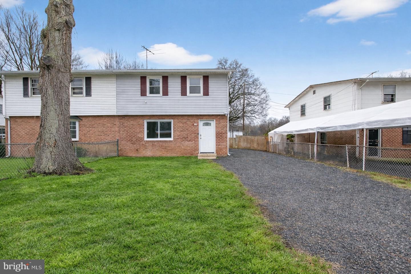 118 Woodland Dr — photo