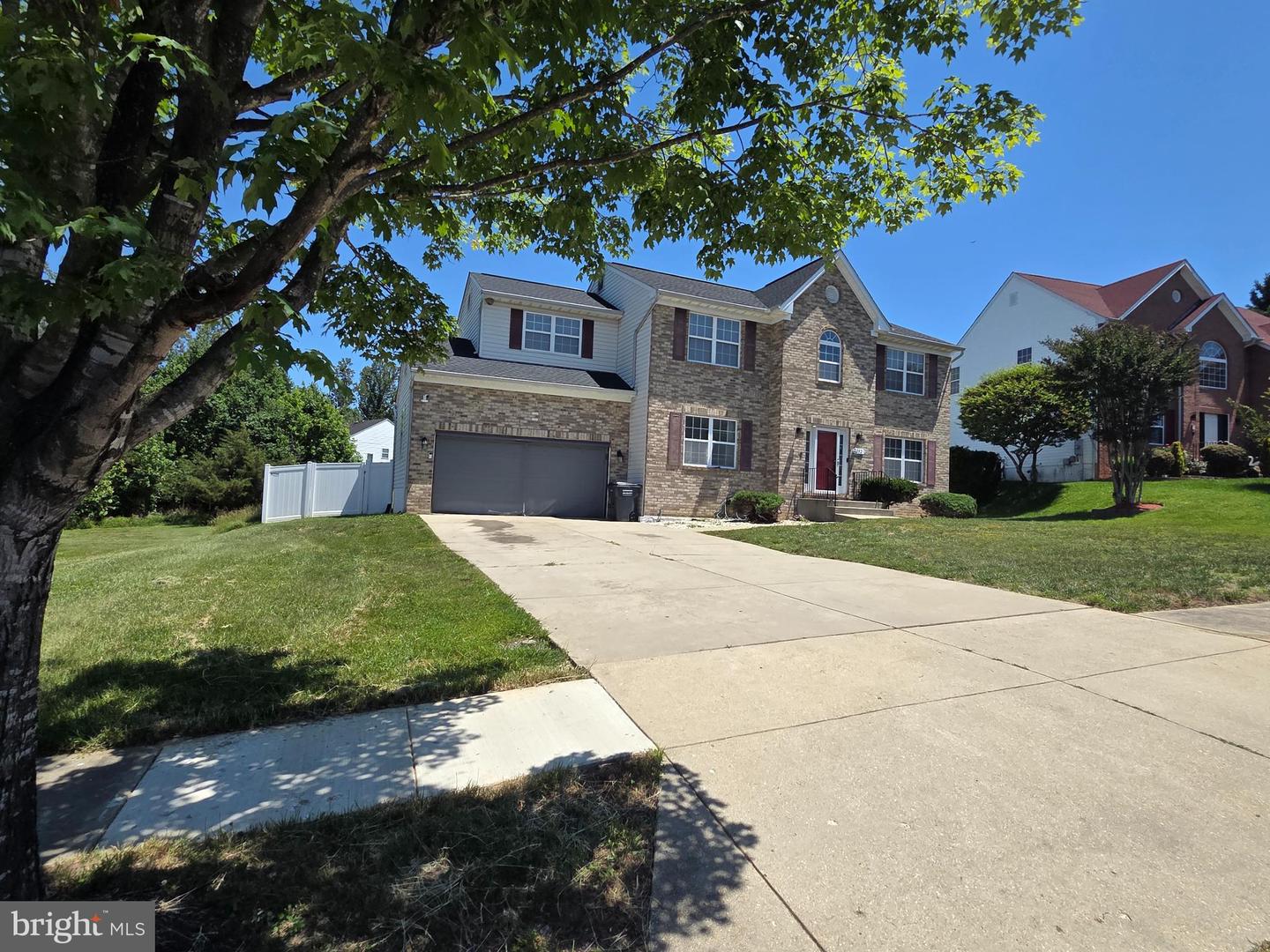 2282 Woodberry Dr — photo