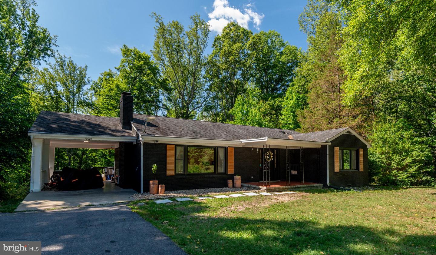 12081 Laplata Rd — photo