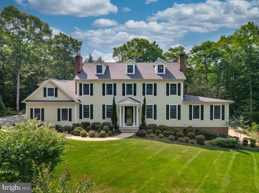 9015 Katie Ct — photo