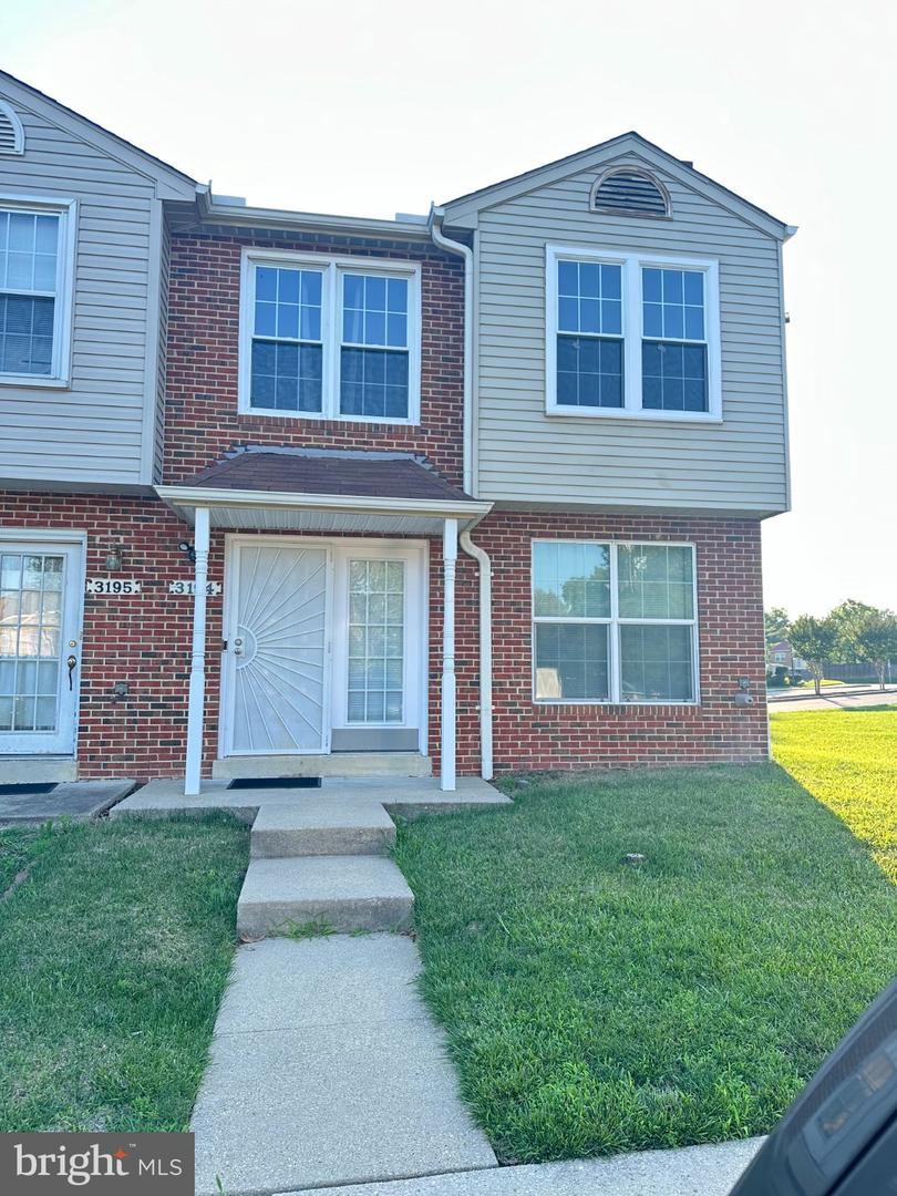 3194 Westdale Ct — photo