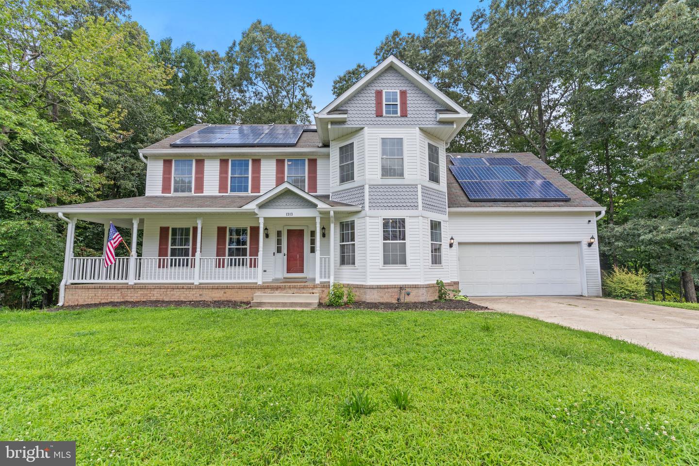 1313 Leicester Dr — photo