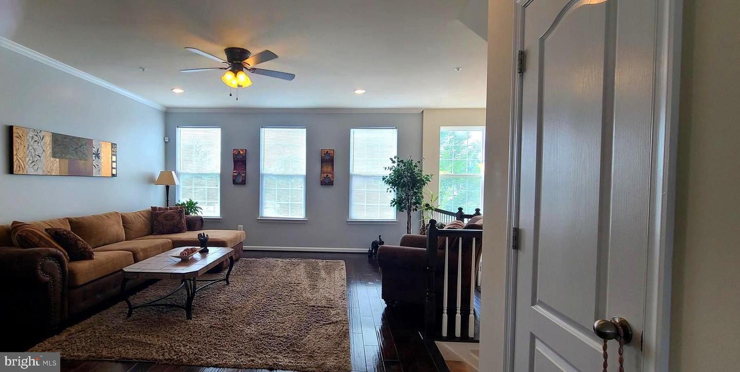 11121 Southport Pl — photo