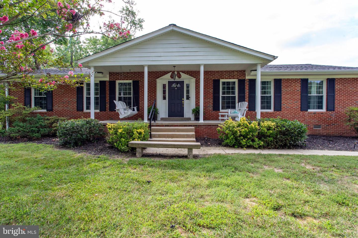 7349 Mary Dr — photo