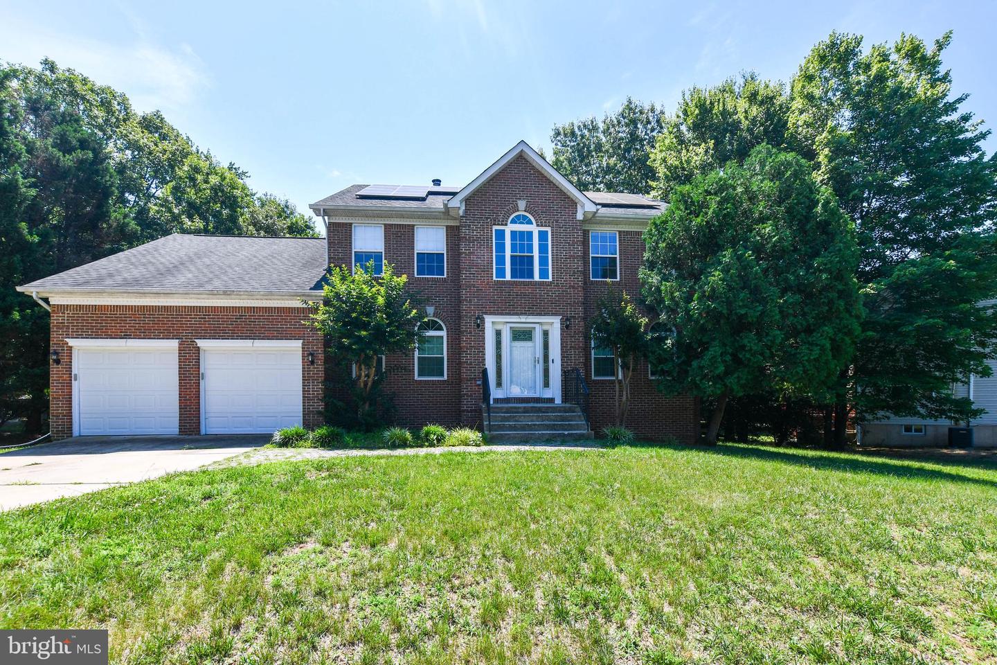 2406 Berry Thicket Ct — photo
