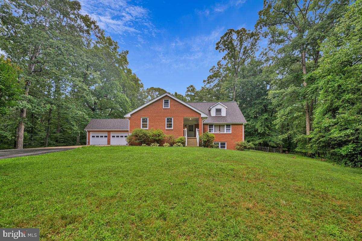7185 Hawthorne Rd — photo
