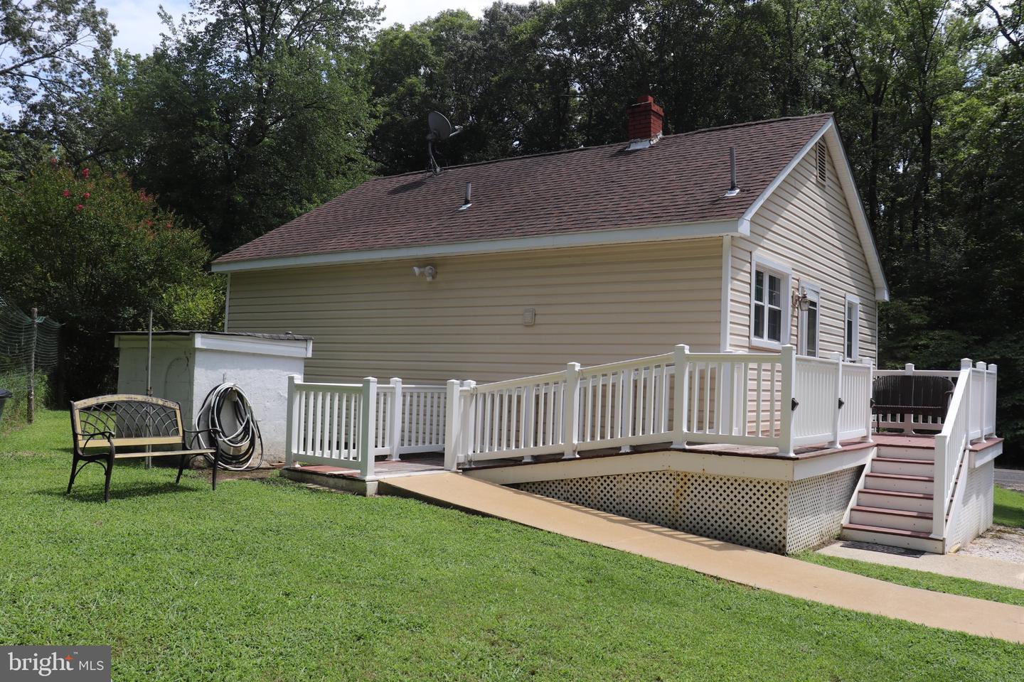 2210 Sandy Point Road, Nanjemoy, MD 20662 — photo 2