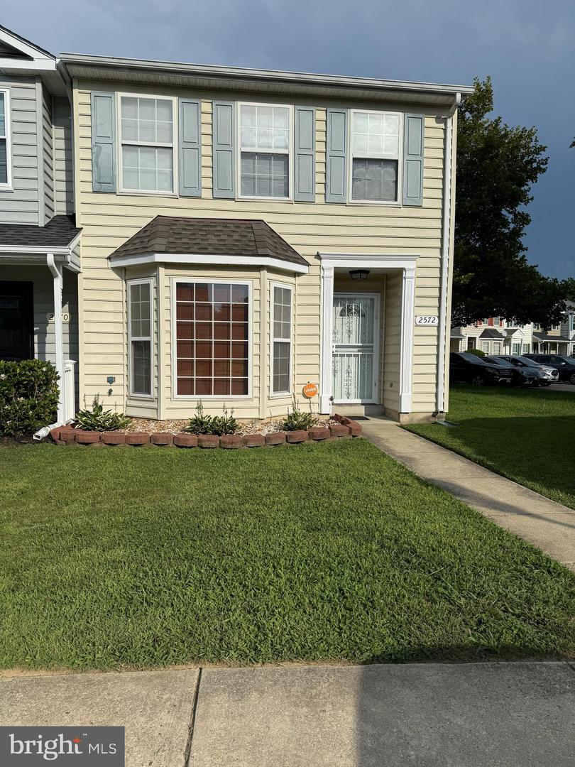 2572 Enterprise Pl — photo